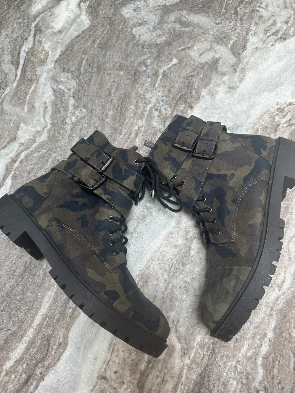 NEW Jessica Simpson Kerina Lace-Up Boots Camo Camouflage Moto Combat Sz 8.5
